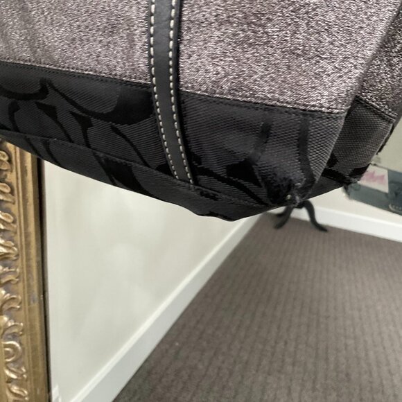 Y2K Coach Jacquard Signature Shoulder Handbag Purse Leather Strap One Size Black - Picture 3 of 10